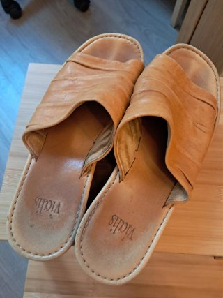 Sandalias Cuero Plataforma Vialis Talla 38