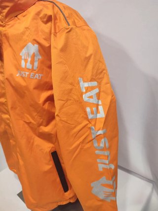Mochila y Chaqueta Just Eat Euro 2020