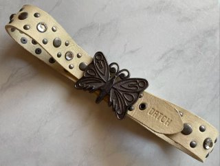 Cintura in pelle con borchie e strass Datch