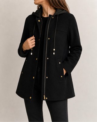 Abrigo Zara Basic Negro con Capucha Talla M