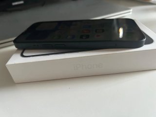 iPhone 13 128GB Negro