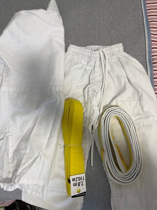 Abito da Judo per Bambini NKL Bianco con 2 Cinture