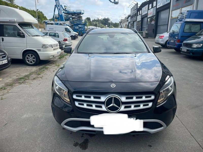 Mercedes-Benz GLA 2019 - foto 1