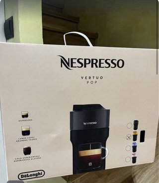 Cafetera Nespresso Amarilla