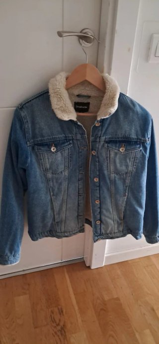 Chaqueta vaquera Stradivarius mujer
