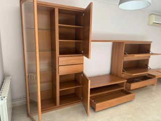 Mueble de comedor de caoba