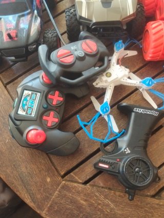 Lote de coches RC, tren y dron para piezas