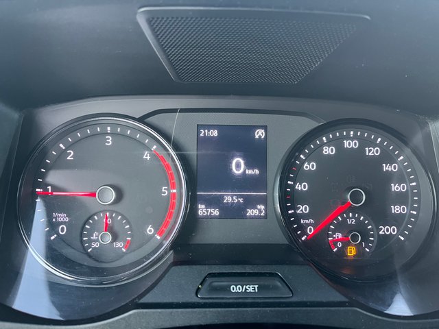 Volkswagen Crafter 2024 L3H3 65.000 KM