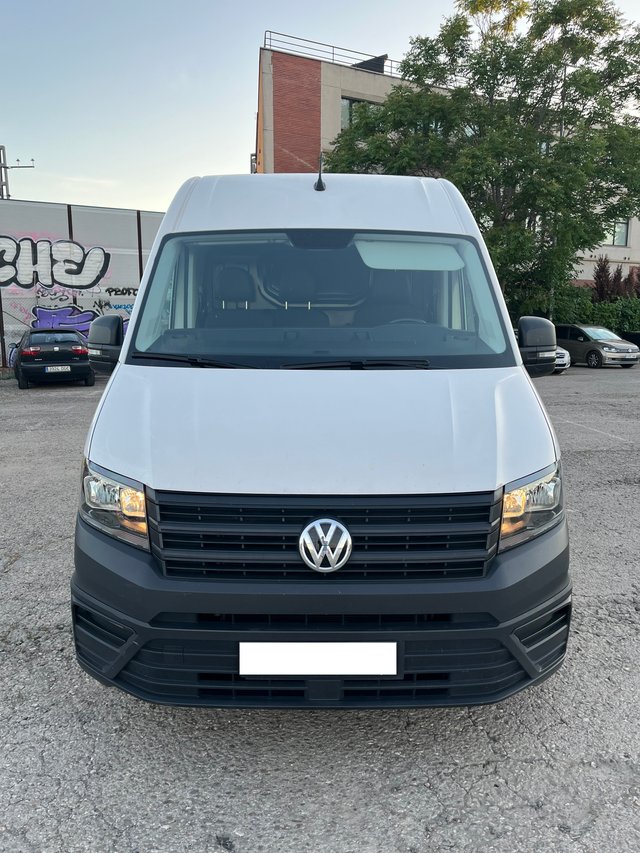 Volkswagen Crafter 2024 L3H3 65.000 KM