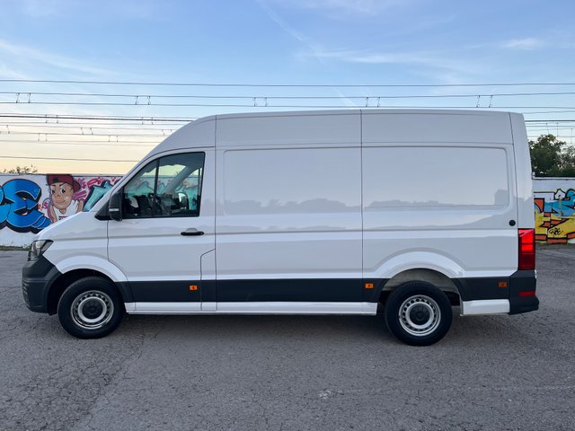 Volkswagen Crafter 2024 L3H3 65.000 KM