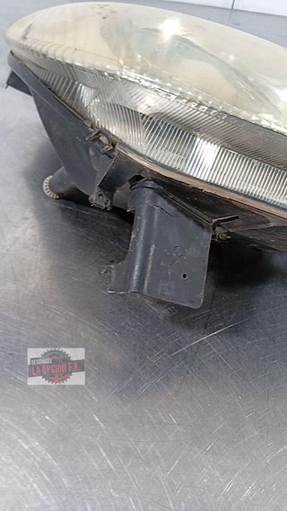 FARO DERECHO Citroen Xsara Picasso (1999->)