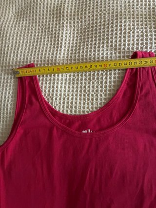 Camiseta sin mangas roja talla L
