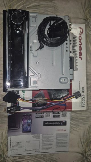 Radio CD Pioneer DEH-S720DAB