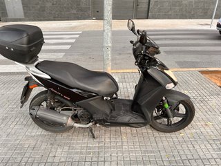 Kymco Agility City 125 Scooter Negra