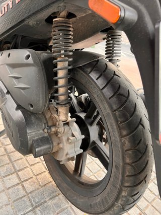 Kymco Agility City 125 Scooter Negra