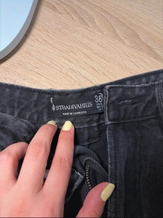 Pantalón corto vaquero Stradivarius Talla 38