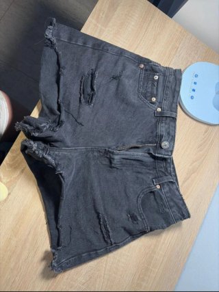 Pantalón corto vaquero Stradivarius Talla 38