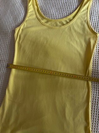 top amarillo  algodón talla 40
