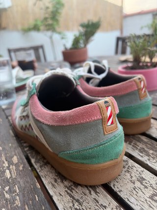 Zapatillas Morrison verdes y rosas