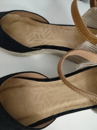 Sandalias cuña Mustang Talla 39