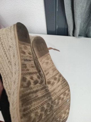 Sandalias cuña Mustang Talla 39