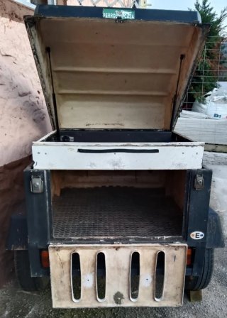 Remolque para perros de caza