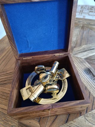 Replica marinera de alta calidad. Nueva