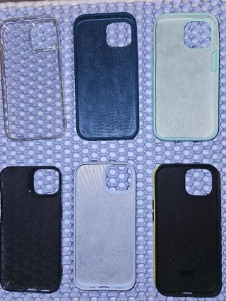 Cover iPhone 15 Nuove 8€ ciascuna