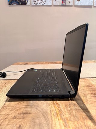 MSI Creator M16 i7-12700H RTX 3050 32 GB RAM