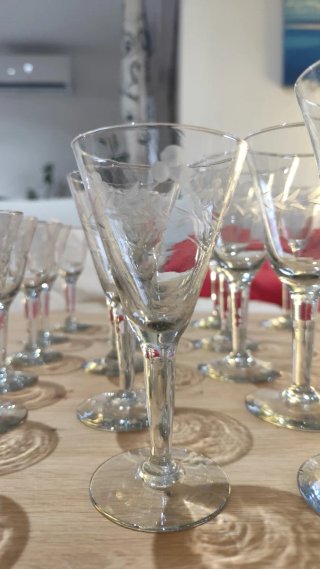Copas vintage de cristal grabadas - Set de 28