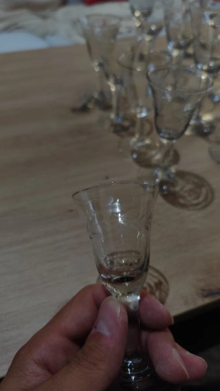 Copas vintage de cristal grabadas - Set de 28