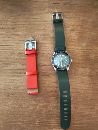 Reloj Edox Skydiver 38mm Automático Suizo Nuevo