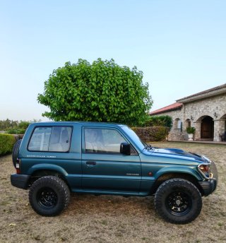 Mitsubishi montero 2004