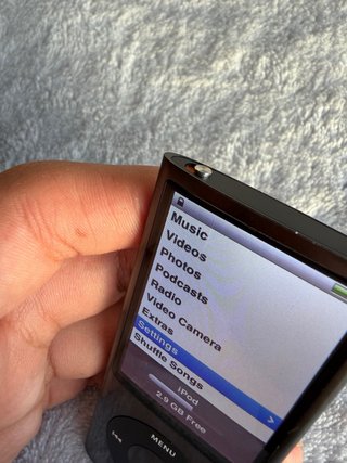 iPod Nano 5ta Gen 8GB Negro Cámara