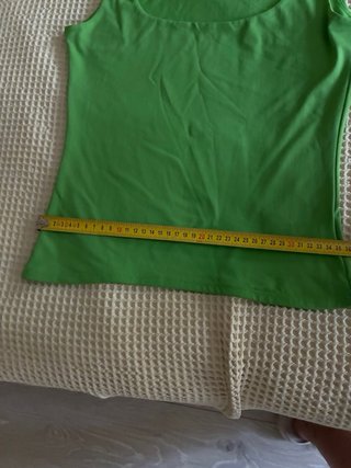 Top verde doble licra talla 40