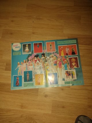 Álbum de cromos Barbie Panini 1993