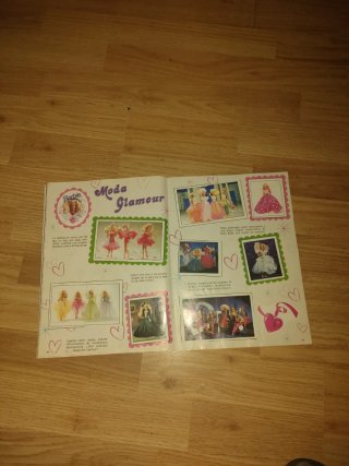 Álbum de cromos Barbie Panini 1993