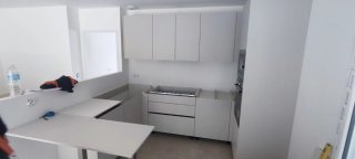 Se hace montaje de cocinas