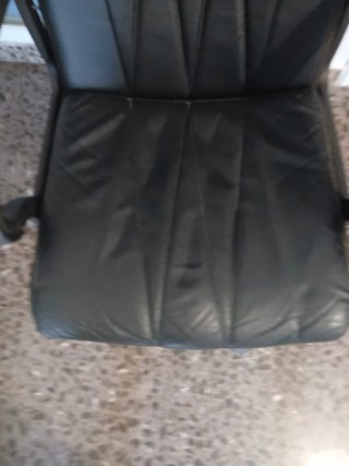 Sillón de oficina polipiel negro