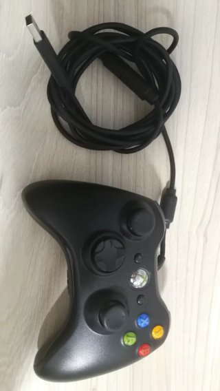 Mando Xbox 360 con cable