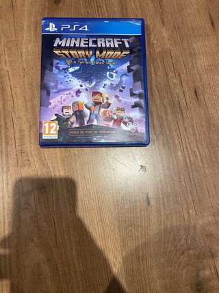 Lote 5 giochi PS4: FIFA 19, PES 2015, Minecraft, W