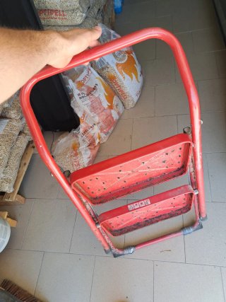 Scaletta pieghevole 2 gradini metallo
