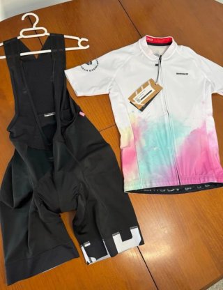 Maillot y culotte ciclismo Siroko Talla S