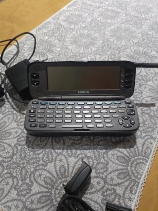 Teléfono Móvil Nokia 9000