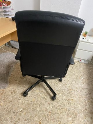 Silla de oficina Ikea negra
