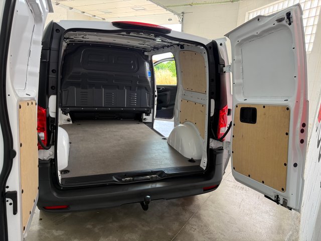 Mercedes-Benz Vito 114CDI PRO COMPACTA 2024