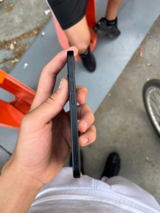 iPhone 15 Negro