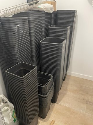 Macetas de cultivo cuadradas