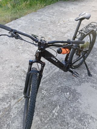 Bicicleta Eléctrica BH Negra