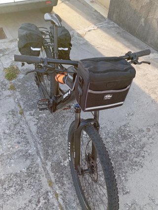 Bicicleta Eléctrica BH Negra